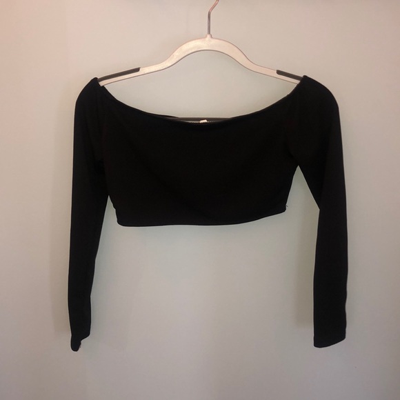 Button Long Sleeve Crop Top - Picture 2 of 2